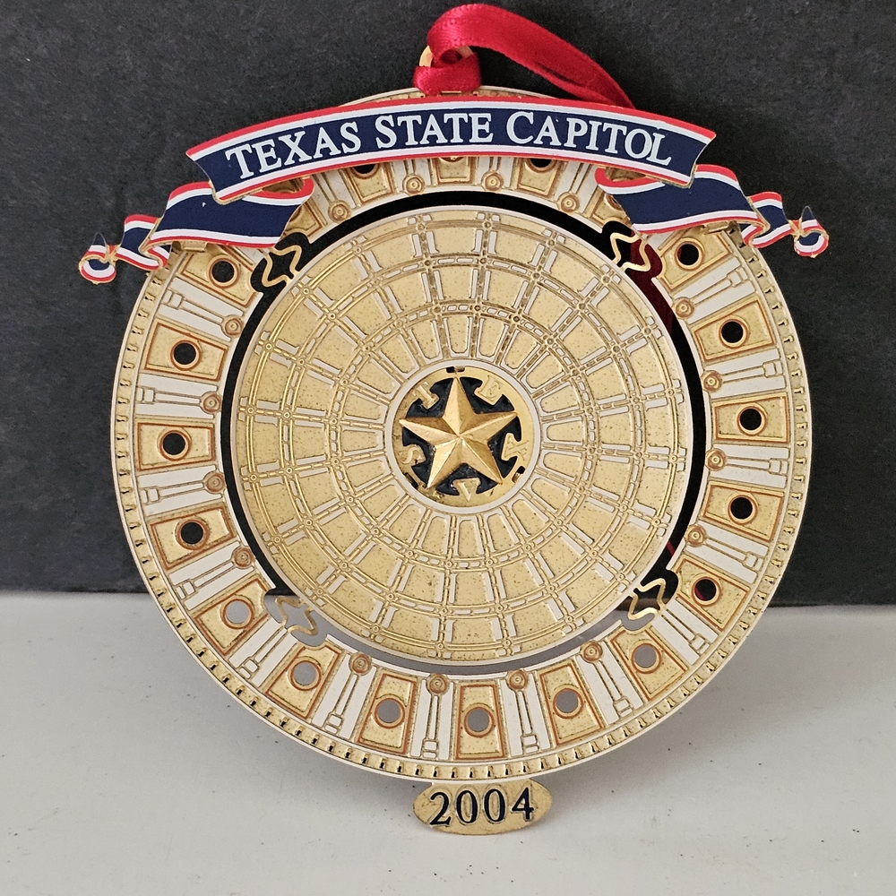 Vintage 2000s Texas Capitol Brass Ornaments Set Of 3 - Picture 2 of 10